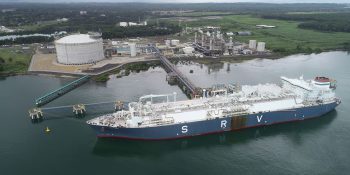 Tanque de GNL de AES Colón inicia operaciones