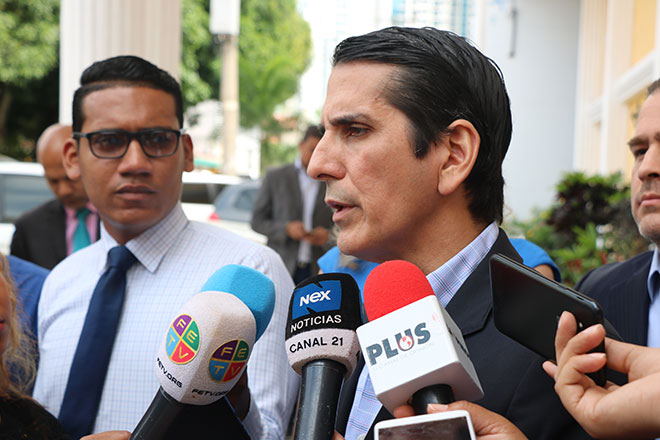 Roux afirma que Cortizo “ya no tiene excusas para no cumplir”