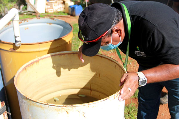 Autoridades realizan operativo contra el Aedes en Las Garzas