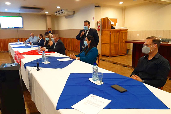 Reunión perredista enciende los ánimos y MINSA promete investigar