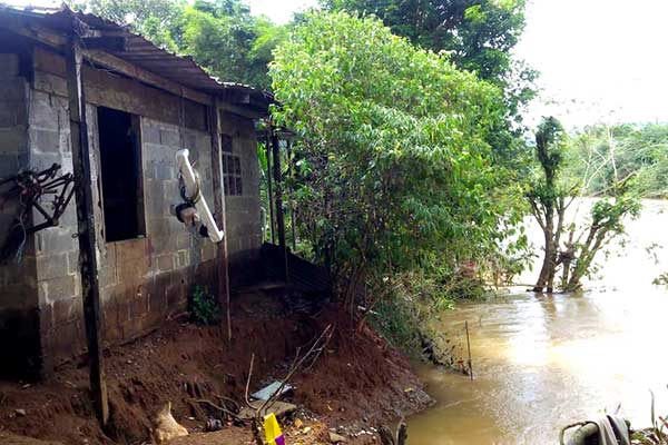 Evalúan a familias afectadas por desastres naturales en Mariato y Las Minas