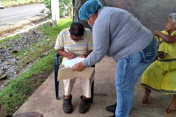 Miviot evalúa soluciones para 16 familias en extrema pobreza de David y Bugaba