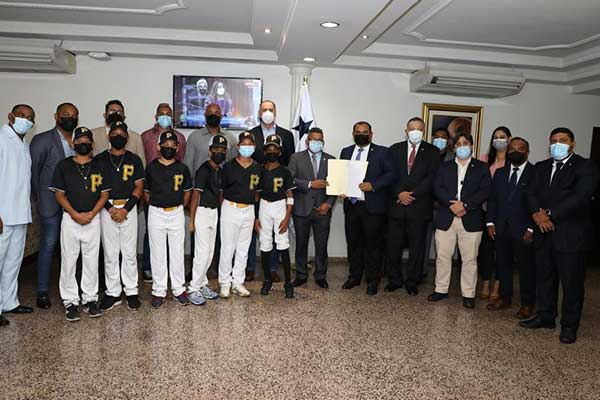 Promueven a Panamá para establecer academia de Béisbol de las Grandes Ligas