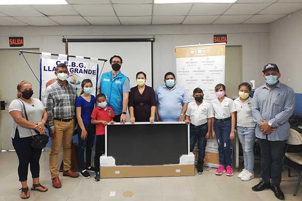Crean nuevos laboratorios de robótica en escuelas rurales en Colón y Coclé