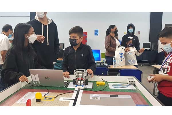 Más de 100 niños y 30 escuelas se dieron cita en las Olimpiadas Nacionales de Robótica 2021 en Panamá