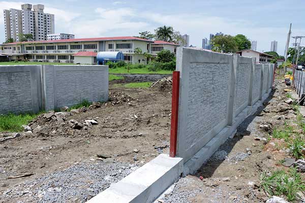 Construcción del muro perimetral del ‘Móscote’ avanza