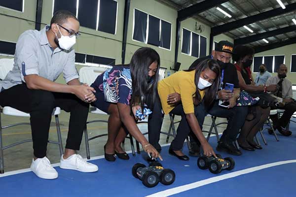 Implementan ‘Robot Rugged’, nueva metodología para enseñar en primaria