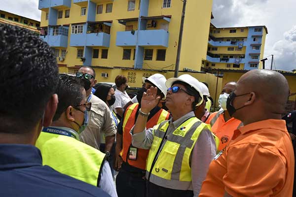 Paredes afirma que ‘Recuperando Mi Barrio’ permite a colonenses obtener plazas de empleo