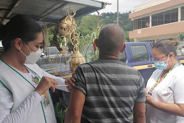 Autoridades de salud han aplicado 1,098,521 dosis contra la influenza