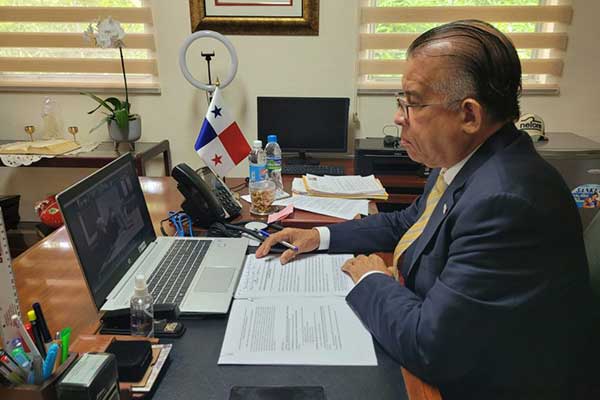 Valderrama aboga por transformación urgente de sector agrícola por efectos del cambio climático