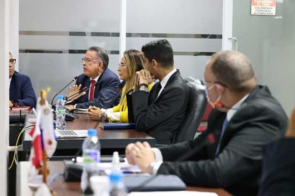 Aprueban B/. 7.2 millones de traslado de partida para asignación de combustible a pescadores artesanales