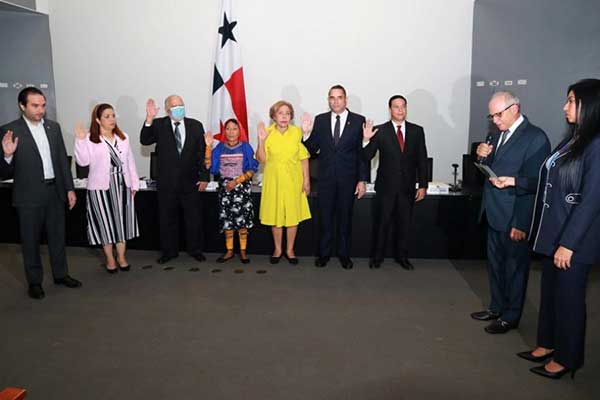 Comisión Ambientalista busca impactar con leyes que generen desarrollo económico