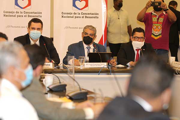 Ministro Sucre presenta Plan Nacional y Estratégico de Salud Multifactorial ante el CCND
