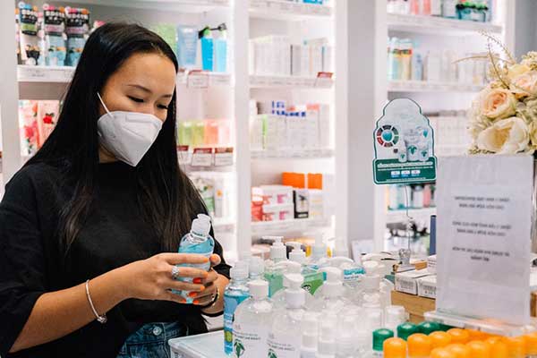 Presidente de Conalfarm  pide que programa MedicSol sea de alcance universal