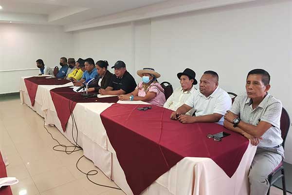 Autoridades de pueblos indígenas podrían suspender diálogo con el gobierno si no hay seguridad