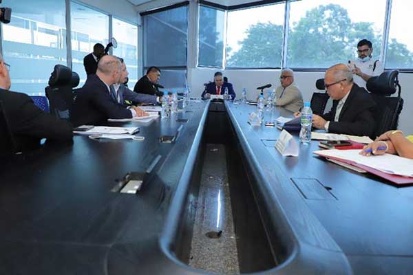 Avanza discusión de norma que establece cancelación de licencia a conductores que manejen ebrios