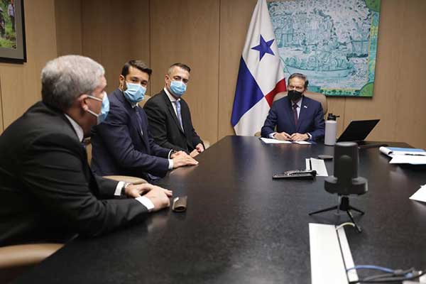 Cortizo se reúne con inversionistas que exploran establecerse en Panamá
