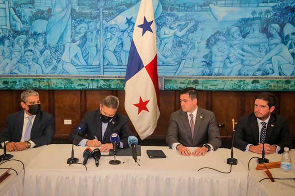 Panamá: gobierno de Cortizo abre las importaciones de medicamentos