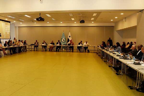 Parlatino aborda tema de migración monedas digitales
