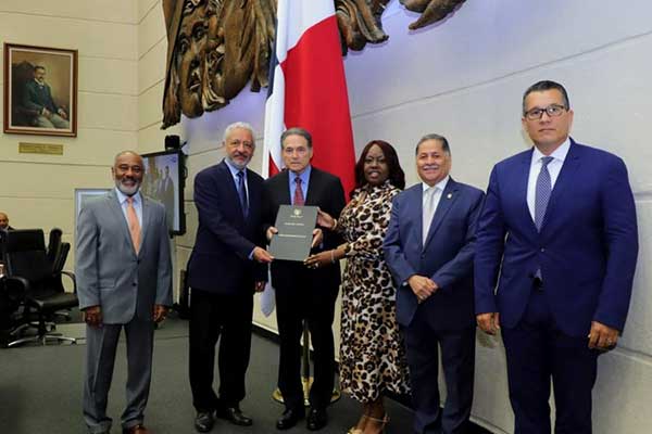 Aprueban en tercer debate presupuesto del Canal