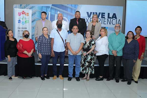 Autoridades sanitarias participan en foro sobre crisis y seguridad alimentaria