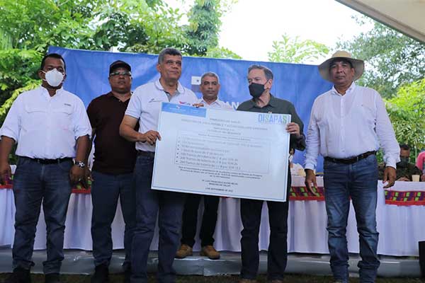 Entregan órdenes de proceder, medicamentos, insumos y equipos médicos a la Región del MINSA de Darién