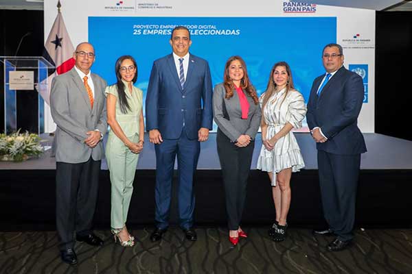 Lanzan proyecto Emprendedor Digital, veinticinco empresas se fortalecen en e-commerce