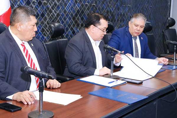 Continúa análisis de iniciativa que establece cancelación inmediata de licencia de conducir por embriaguez comprobada