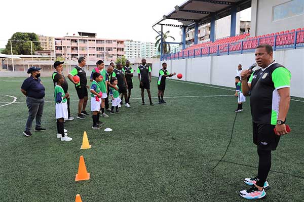 Inician programa de futbol para personas con discapacidad en Municipio de Panamá