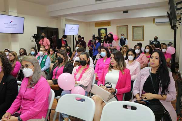 Lanzan en Panamá Campaña de la Cinta Rosada «Uniendo Fuerzas contra el Cáncer» 2022