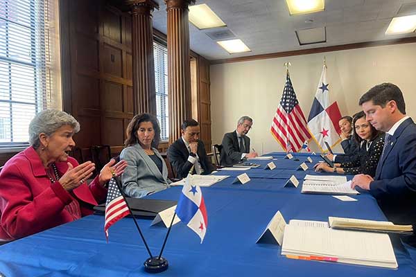 Ministro Alfaro Boyd y Secretaria de Comercio de EE. UU. buscan fortalecer agenda comercial