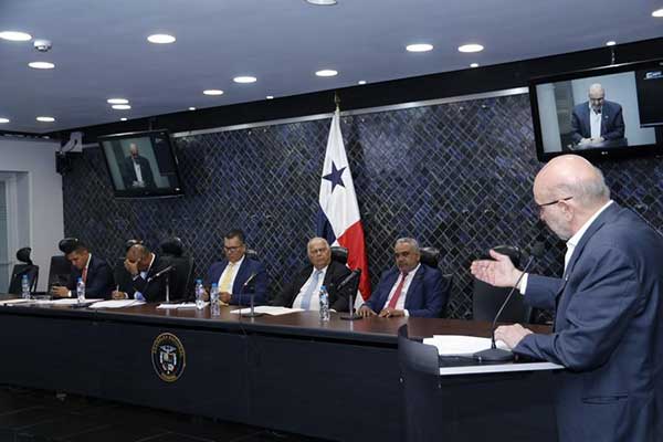 Buscan consenso en iniciativa de Ley para equiparar a la ZLC con Panamá Pacífico