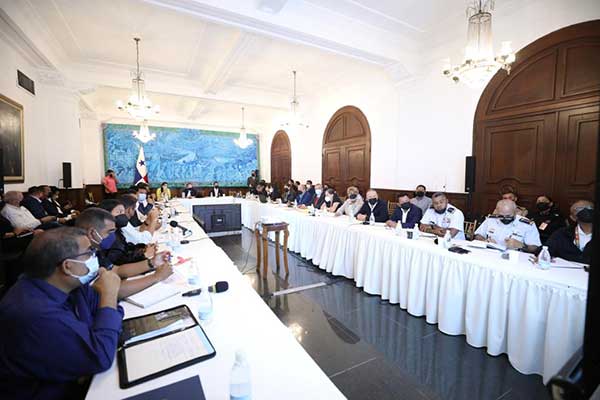 Cortizo coordina acciones con Gobernadores y equipo del Gobierno Central para el Plan Colmena y GTC
