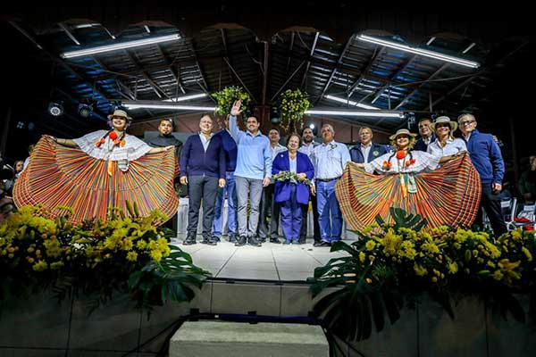 Vicepresidente Carrizo Jaén inaugura la Feria de las Flores y el Café de Boquete