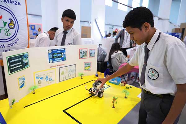 Apuestan por la educación STEAM en estudiantes este nuevo año lectivo