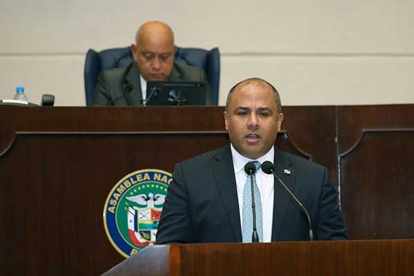 AMP: manual de embarque y desembarque en operaciones de carga de Minera Panamá se aplicó