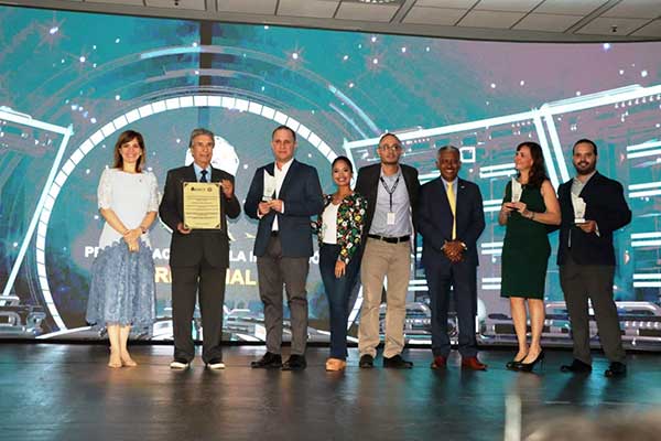 CCIAP y  Senacyt anuncian primer lugar del premio a la Innovación Empresarial 2022