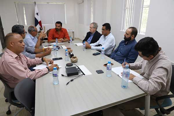 Impulsan cambios tecnológicos en sistemas productivos de café y cacao en la cuenca del Canal de Panamá