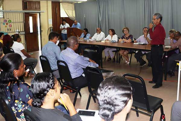UTP y Sinaproc realizan recomendaciones al MEDUCA sobre el ‘Pinate’