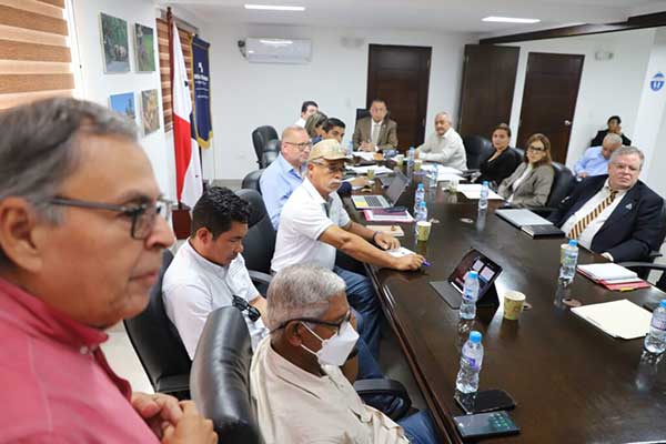 IDIAP presenta proyectos para fortalecer el agro y beneficiar a productores