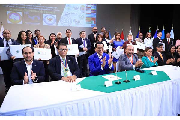 IIAFA certifica nuevos profesionales como Auditores Forenses Antifraude
