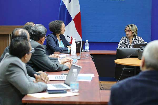 MINSA y Banco Mundial afinan hoja de ruta para fortalecer sistema de salud