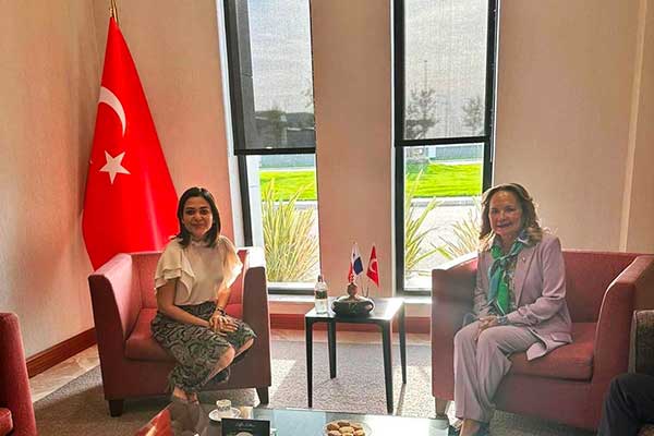 Ministra Tewaney cumple misión oficial en Turquía e Israel