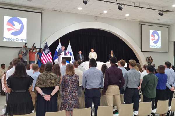 Panamá da la bienvenida a voluntarios de Estados Unidos al Cuerpo de Paz
