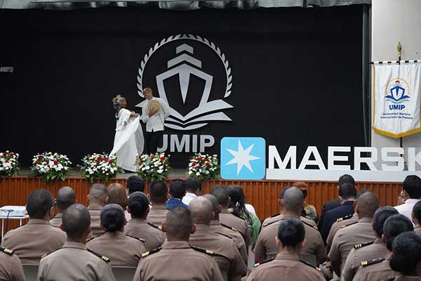 UMIP y Maersk buscan potenciar la formación en la industria marítima