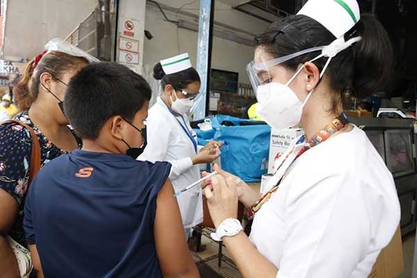 Autoridades de salud continúan la vacunación contra la influenza en el país