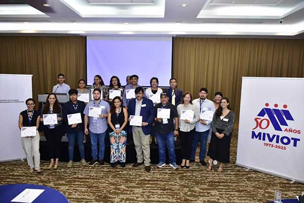 Representantes de JPM se capacitan sobre planificación urbana y asentamientos precarios