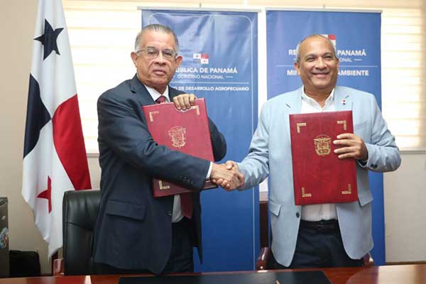 MIDA y MiAmbiente suscriben acuerdo para impulsar agricultura familiar