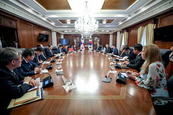 Presidente Cortizo y primer ministro de Corea del Sur abordan temas de cooperación bilateral y regional, comercio e inversiones