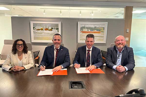 AMP y Ramsey Greig & Co. Ltd. firman acuerdo, para beneficio de la gente de mar panameña